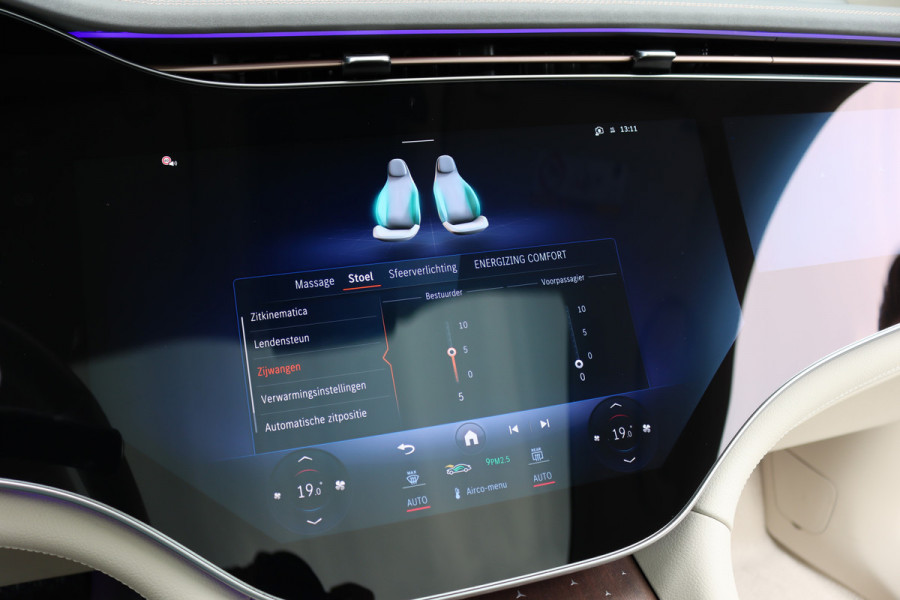 Mercedes-Benz EQS SUV 450+ AMG Line 108 kWh | Luchtvering | Hyperscreen | Achterasbesturing | Massage | Distronic+ | Entertainment Achter | Massage | Burmester | Verwarmd Stuurwiel | Tablet | HUD |