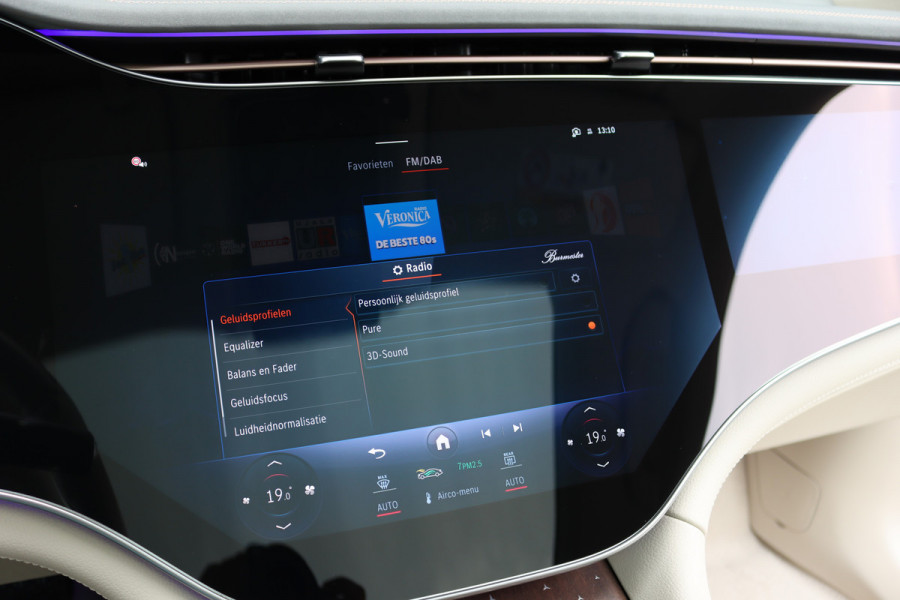 Mercedes-Benz EQS SUV 450+ AMG Line 108 kWh | Luchtvering | Hyperscreen | Achterasbesturing | Massage | Distronic+ | Entertainment Achter | Massage | Burmester | Verwarmd Stuurwiel | Tablet | HUD |