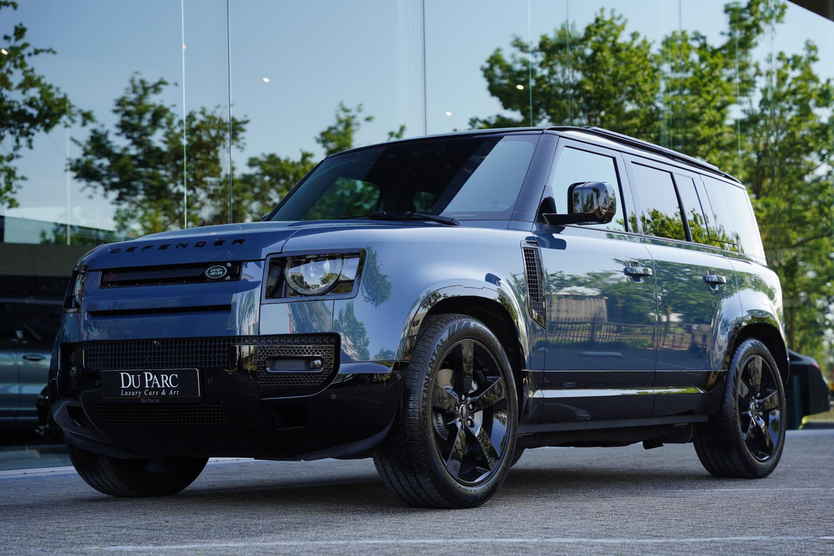 Land Rover Defender 110 P300 E 110 X-Dynamic HSE / Meridian / 22 Inch / Head Up / Trekhaak