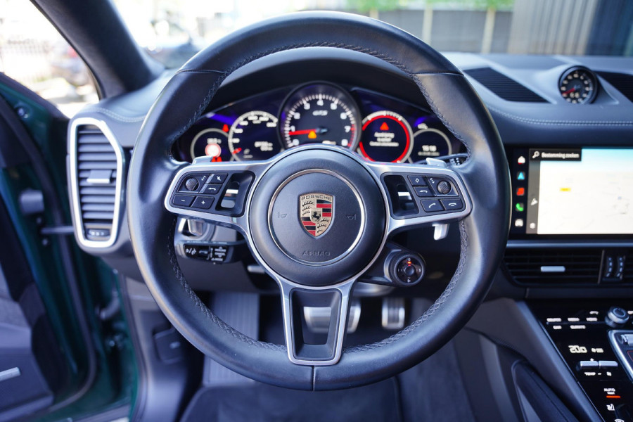 Porsche Cayenne Coupé 4.0 GTS P.T.S. Goodwood Green