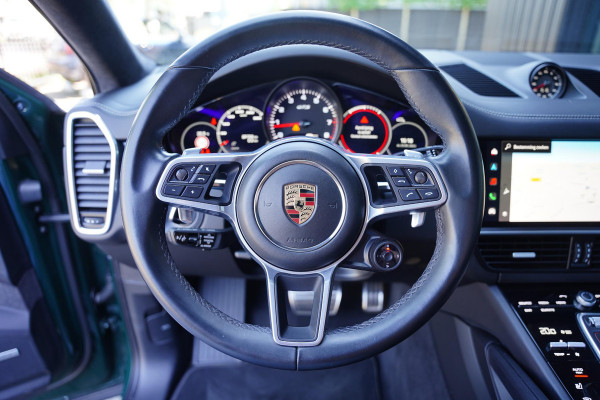 Porsche Cayenne Coupé 4.0 GTS P.T.S. Goodwood Green