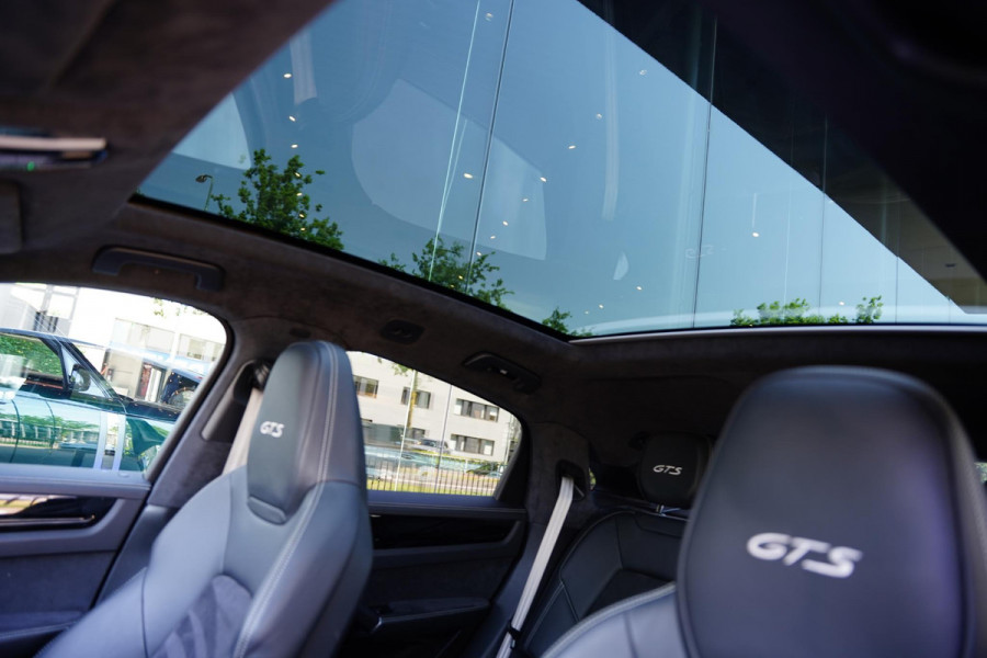 Porsche Cayenne Coupé 4.0 GTS P.T.S. Goodwood Green
