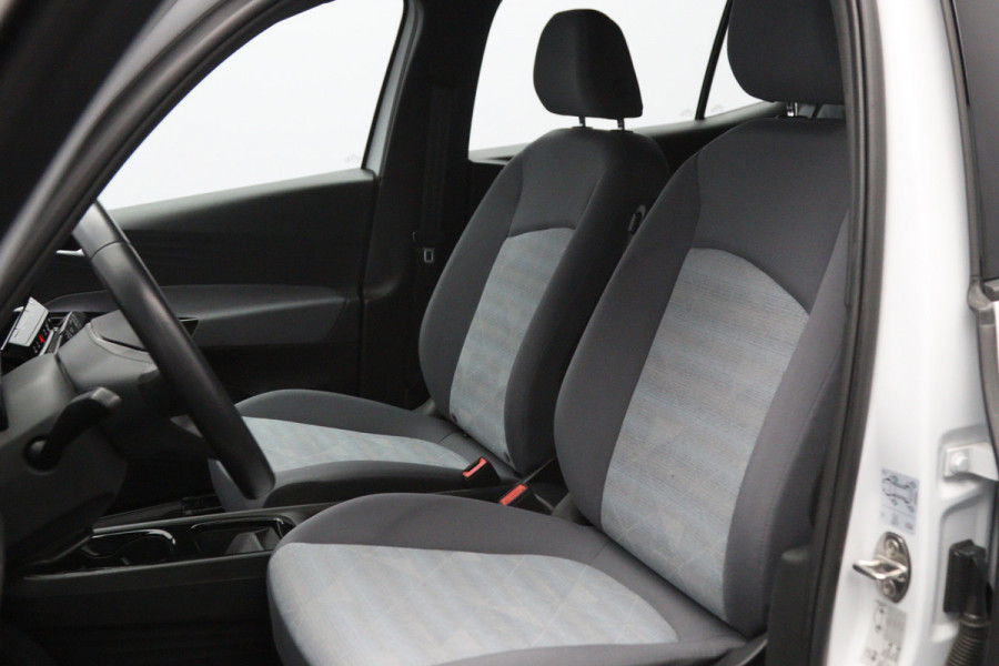 Volkswagen ID.3 Pro 58 kWh, SOH 87 %, Stoelverwarming, LED, Adap. Cruise Control, Carplay, Navigatie