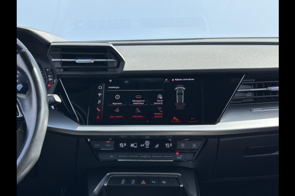 Audi A3 Sportback 30 TFSI Pro Line NL-AUTO | PDC | CARPLAY