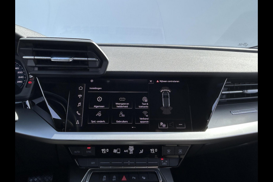 Audi A3 Sportback 30 TFSI Pro Line NL-AUTO | PDC | CARPLAY