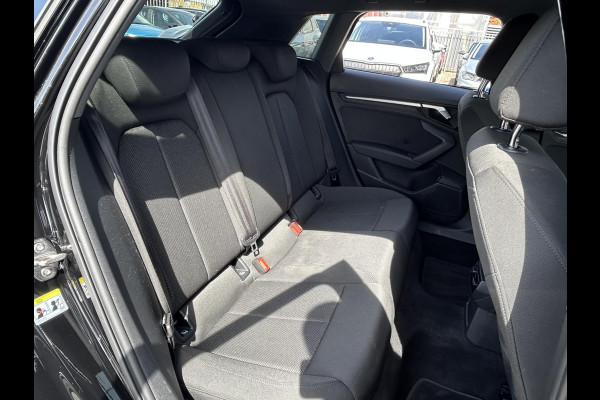 Audi A3 Sportback 30 TFSI Pro Line NL-AUTO | PDC | CARPLAY