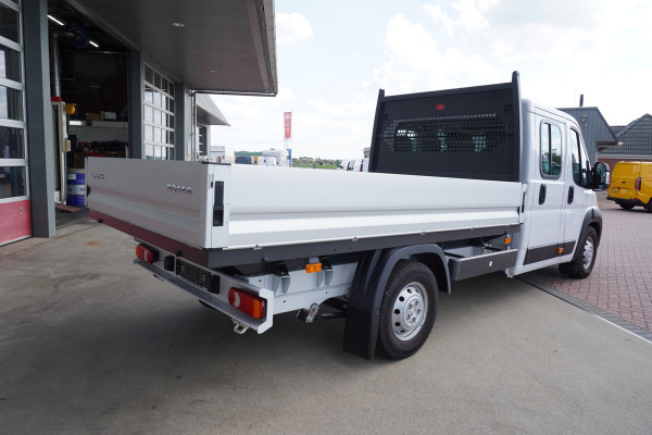 Peugeot Boxer 2.2 BlueHDi 165PK L4 Pick-up dubbelcabine Airco | Cruise | Apple CP-Android  Auto 7 Persoons