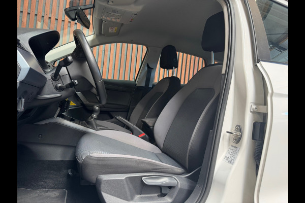 Seat Arona 1.0 TSI Style NAVI-PDC-CLIMATE-CRUISE-CARPLAY
