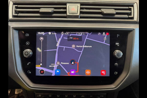 Seat Arona 1.0 TSI Style NAVI-PDC-CLIMATE-CRUISE-CARPLAY