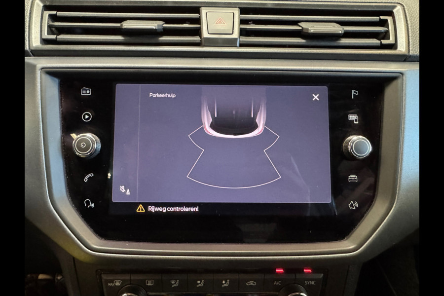 Seat Arona 1.0 TSI Style NAVI-PDC-CLIMATE-CRUISE-CARPLAY