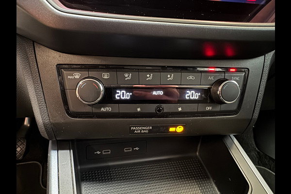 Seat Arona 1.0 TSI Style NAVI-PDC-CLIMATE-CRUISE-CARPLAY