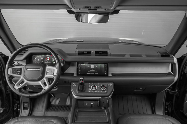 Land Rover Defender 110 2.0 P400e 110 X-Dynamic HSE Pano Trekhaak ACC 22"