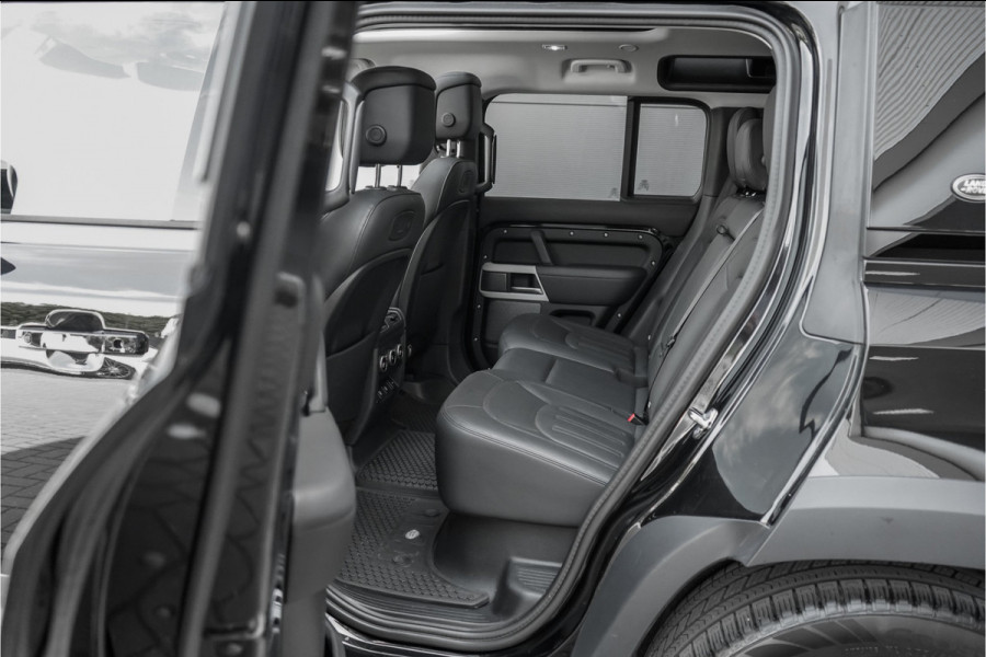 Land Rover Defender 110 2.0 P400e 110 X-Dynamic HSE Pano Trekhaak ACC 22"
