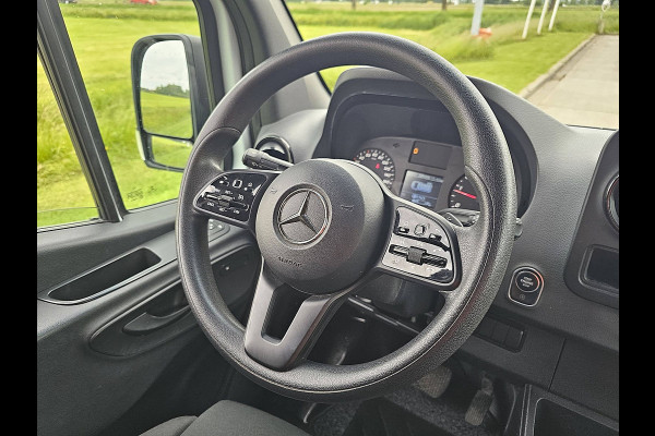 Mercedes-Benz Sprinter 315 L2H2 L2H2 Navi RWD Mbux Automaat Trekhaak Airco Cruise Control Euro6 150 PK!