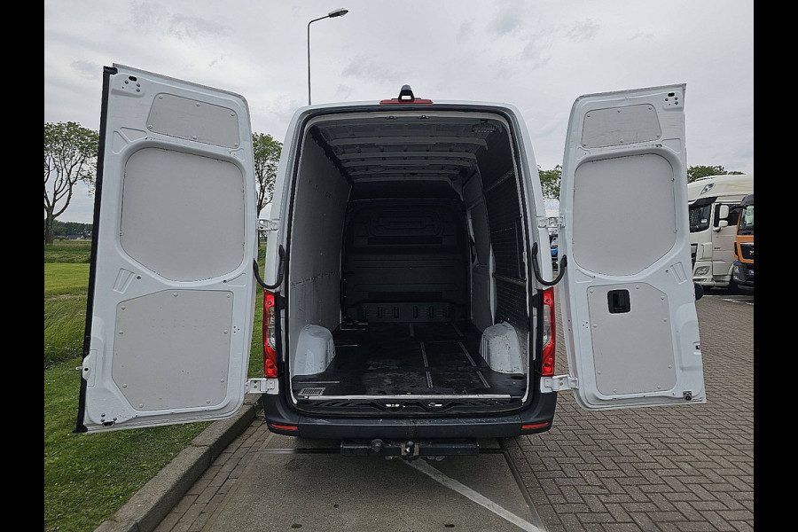 Mercedes-Benz Sprinter 315 L2H2 L2H2 Navi RWD Mbux Automaat Trekhaak Airco Cruise Control Euro6 150 PK!
