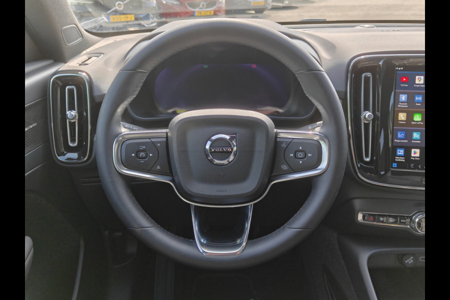 Volvo C40 Recharge Ultimate 232PK 69 kWh | ACC | H&K | Blis | Stoelverwarming | 360 Camera | Stoelverwarming