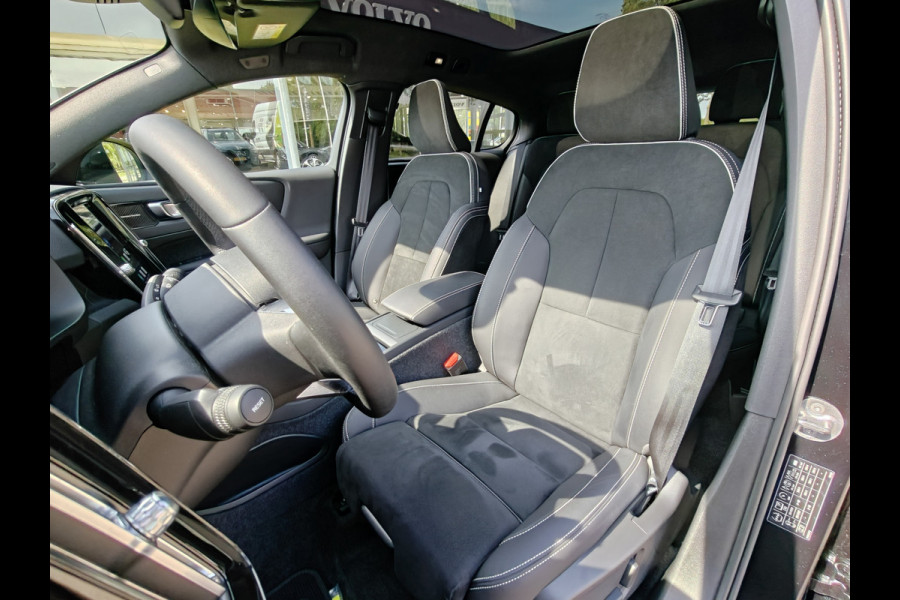Volvo C40 Recharge Ultimate 232PK 69 kWh | ACC | H&K | Blis | Stoelverwarming | 360 Camera | Stoelverwarming
