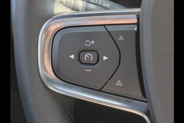 Volvo C40 Recharge Ultimate 232PK 69 kWh | ACC | H&K | Blis | Stoelverwarming | 360 Camera | Stoelverwarming