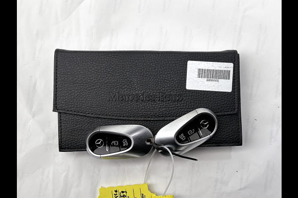 Mercedes-Benz E-Klasse AMG 53 4MATIC+ Night Edition | Premium Plus pakket | AMG Nightpakket ll | Winterpakket | DYNAMIC PLUS pakket | Rijassistentiepakket Plus | USB–pakket Plus | Trekhaak| GUARD 360° plus | Panoramaschuifdak | 360° camera | Burmester® 4D surround sound system |