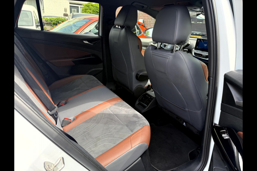Volkswagen ID.4 First 77 kWh SOH 90,5, Trekhaak, Stoel/Stuurverwarming