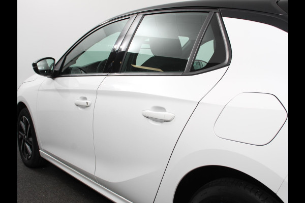 Opel Corsa 1.2 Turbo 100pk Automaat GS Navigatie Apple Carplay/Android Auto Digitale Cockpit Camera Parkeer sensoren Airco Lichtmetalen velgen