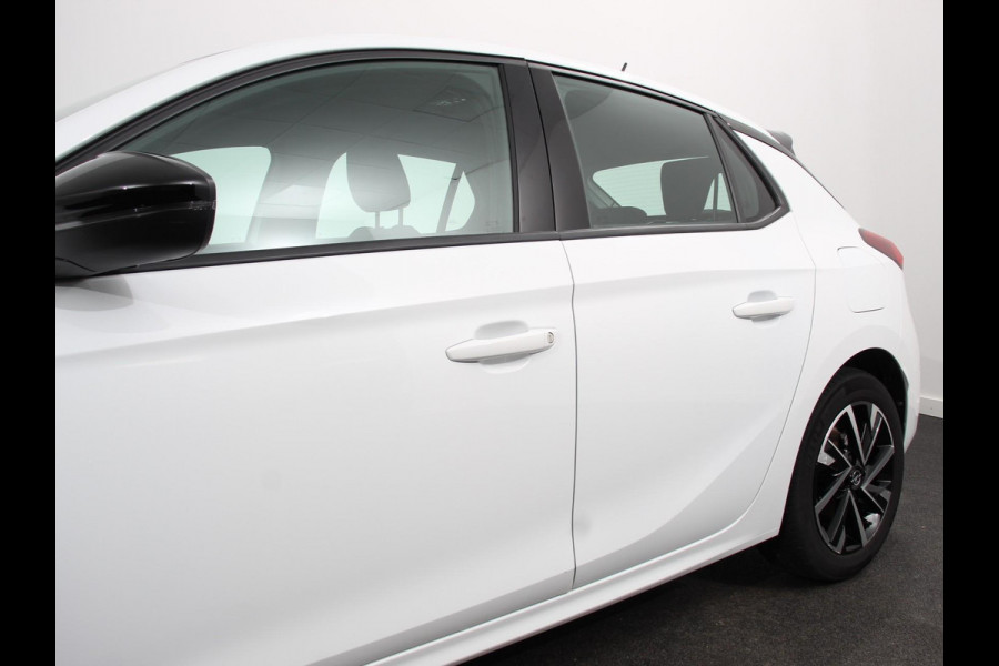 Opel Corsa 1.2 Turbo 100pk Automaat GS DEMO! Navigatie Apple Carplay/Android Auto Digitale Cockpit Camera Parkeer sensoren Airco Lichtmetalen velgen