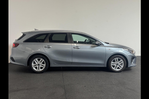 Kia Ceed Sportswagon 1.0 T-GDi Active SW Navigatie Apple Carplay/Android Auto Climate Control Camera Extra Getint Glas