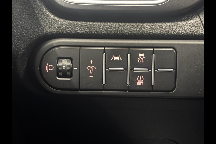 Kia Ceed Sportswagon 1.0 T-GDi Active SW Navigatie Apple Carplay/Android Auto Climate Control Camera Extra Getint Glas