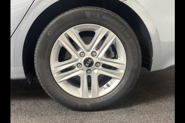 Kia Ceed Sportswagon 1.0 T-GDi Active SW Navigatie Apple Carplay/Android Auto Climate Control Camera Extra Getint Glas