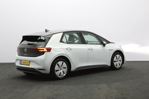 Volkswagen ID.3 Pro 58 kWh, SOH 87 %, Stoelverwarming, LED, Adap. Cruise Control, Carplay, Navigatie