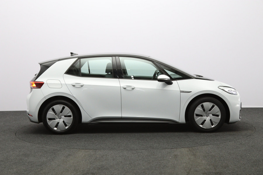 Volkswagen ID.3 Pro 58 kWh, SOH 87 %, Stoelverwarming, LED, Adap. Cruise Control, Carplay, Navigatie