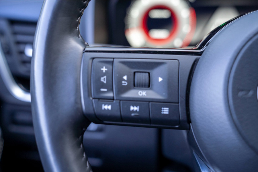 Nissan QASHQAI 1.3 MHEV N-Connecta |Prijs rijklaar incl 12 mnd garantie| 360 Camera Blindspot Panodak Trekhaak Elek klep