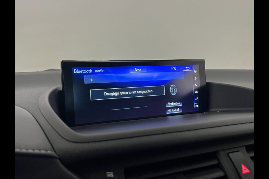 Lexus CT 200h F Sport Line / NL-auto / Camera / Stoelverwarming