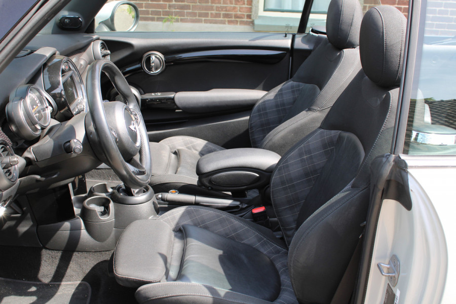 MINI Cabrio 2.0 Cooper S 192Pk JCW AUTOMAAT XENON UNION JACK NAVI ECC 96000KM!!!