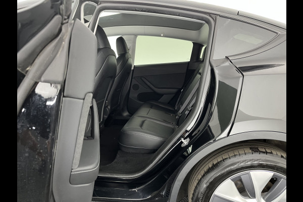 Tesla Model Y Long Range AWD 75 kWh [ 3-Fase ] {SOH-91%} (INCL.BTW)  Aut. *PANO | LEATHER | AUTO-PILOT | NAVI-FULLMAP | MATRIX-LED | KEYLESS | CAMERA | DAB+ | HEATED-COMFORTSEATS | PRIVACYGLASS | TOPVIEW*