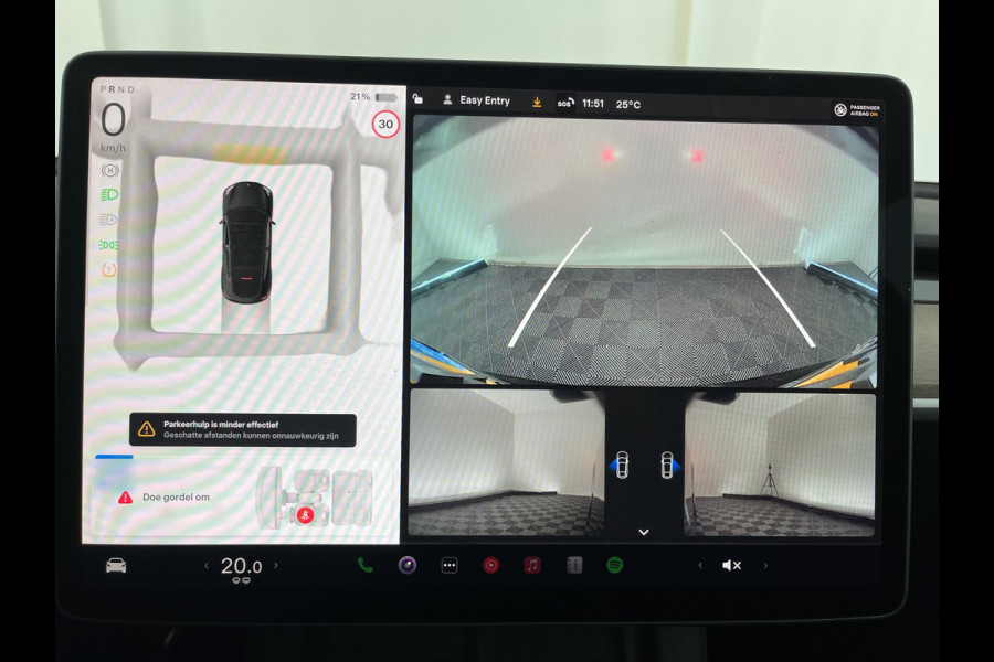 Tesla Model Y Long Range AWD 75 kWh [ 3-Fase ] {SOH-91%} (INCL.BTW)  Aut. *PANO | LEATHER | AUTO-PILOT | NAVI-FULLMAP | MATRIX-LED | KEYLESS | CAMERA | DAB+ | HEATED-COMFORTSEATS | PRIVACYGLASS | TOPVIEW*