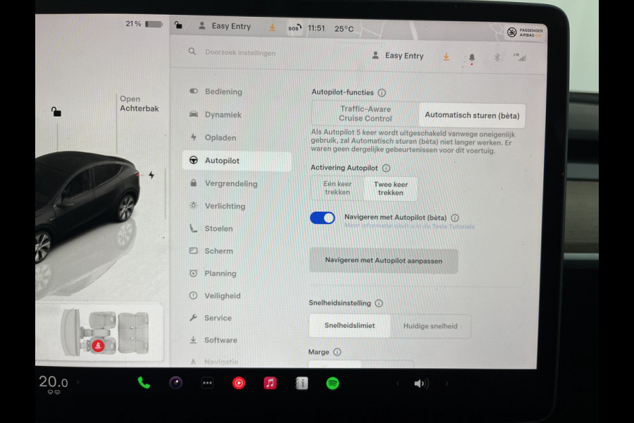 Tesla Model Y Long Range AWD 75 kWh [ 3-Fase ] {SOH-91%} (INCL.BTW)  Aut. *PANO | LEATHER | AUTO-PILOT | NAVI-FULLMAP | MATRIX-LED | KEYLESS | CAMERA | DAB+ | HEATED-COMFORTSEATS | PRIVACYGLASS | TOPVIEW*