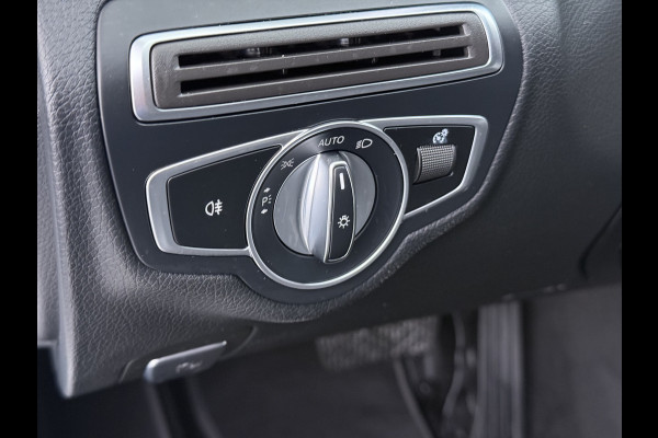Mercedes-Benz C-Klasse Estate 180T 157PK Automaat Trekhaak Adap.Cruise Comfort-Stoelen Distronic Plus Navi Ecc Pdc Premium Plus Led Stoelverwarming Elek.Stoelen Elek.Achterklep Isofix Lmv 19" Bluetooth