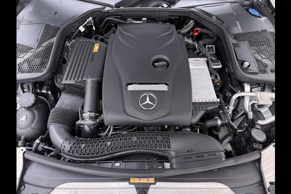 Mercedes-Benz C-Klasse Estate 180T 157PK Automaat Trekhaak Adap.Cruise Comfort-Stoelen Distronic Plus Navi Ecc Pdc Premium Plus Led Stoelverwarming Elek.Stoelen Elek.Achterklep Isofix Lmv 19" Bluetooth