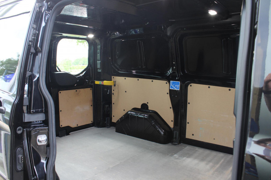 Ford Transit Custom 280 2.0 TDCI L1H1 Trend | Navigatie | Voorruitverwarming | Stoelverwarming | Camera | Cruise Control |