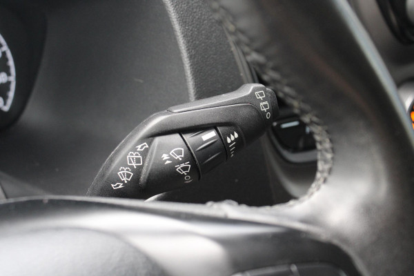 Ford Transit Custom 280 2.0 TDCI L1H1 Trend | Navigatie | Voorruitverwarming | Stoelverwarming | Camera | Cruise Control |