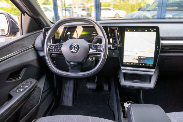 Renault Mégane E-Tech EV40 Boost Charge Techno|Prijs rijklaar incl. 12 mnd garantie|Stoel/Stuurverwarming Carplay Trekhaak DAB PDC