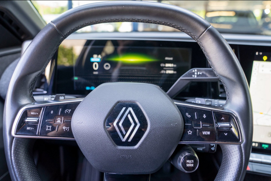 Renault Mégane E-Tech EV40 Boost Charge Techno|Prijs rijklaar incl. 12 mnd garantie|Stoel/Stuurverwarming Carplay Trekhaak DAB PDC