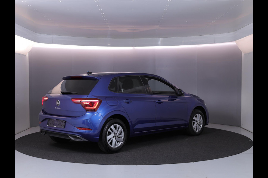 Volkswagen Polo 1.0 TSI Style 95 pk Automaat (DSG) | Navigatie | Parkeersensoren | Adaptieve cruise control | Matrix LED koplampen | Stoelverwarming |