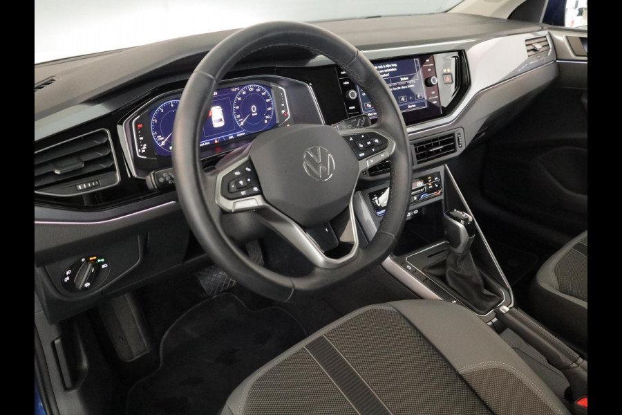 Volkswagen Polo 1.0 TSI Style 95 pk Automaat (DSG) | Navigatie | Parkeersensoren | Adaptieve cruise control | Matrix LED koplampen | Stoelverwarming |