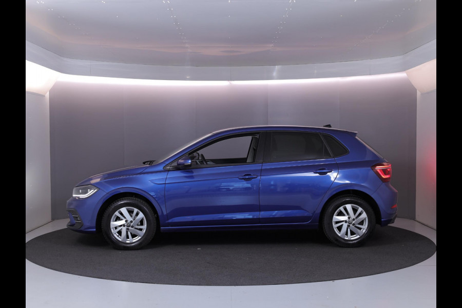 Volkswagen Polo 1.0 TSI Style 95 pk Automaat (DSG) | Navigatie | Parkeersensoren | Adaptieve cruise control | Matrix LED koplampen | Stoelverwarming |