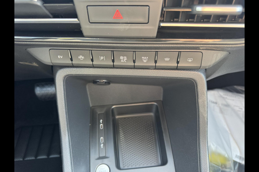 Ford Tourneo Connect 1.5 EcoBoost PHEV L2 Titanium | SCI | 150pk | 7 persoons | Comfort Pack | Trekhaak vast | Driver Assistance Pack | Led koplampen en dagrijverlichting | Led achterlichten