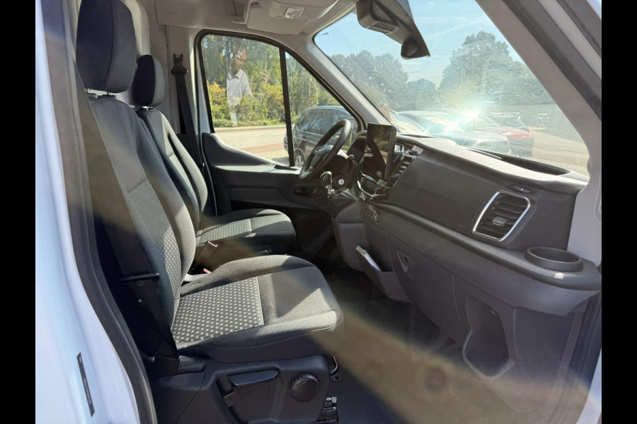 Ford Transit 350 2.0 TDCI L4H3 Trend RWD | 130pk | Navigatiesysteem SYNC4 | Stoelverwarming  | Elektrisch inklapbare buitenspiegels | Elektrisch verstelbare bestuurdersstoel | Passagiersairbag | Allweather banden | Laadruimte beschermingspakket | 150 watt/230V aansluitpunt tussen voorstoelen | Handmatige regeneratie roetfilter | Reservewiel | Centrale dubbele vergrendeling | LED Downlighter