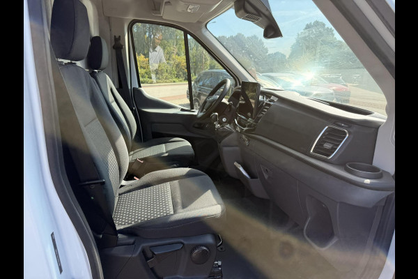 Ford Transit 350 2.0 TDCI L4H3 Trend RWD | 130pk | Navigatiesysteem SYNC4 | Stoelverwarming  | Elektrisch inklapbare buitenspiegels | Elektrisch verstelbare bestuurdersstoel | Passagiersairbag | Allweather banden | Laadruimte beschermingspakket | 150 watt/230V aansluitpunt tussen voorstoelen | Handmatige regeneratie roetfilter | Reservewiel | Centrale dubbele vergrendeling | LED Downlighter