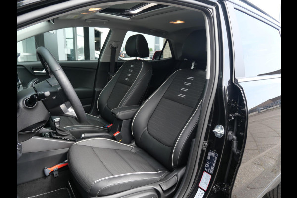 Kia Stonic 1.0 T-GDi MHEV GT-PlusLine | Trekhaak | Cruise | Clima | Schuif-kanteldak | Stoel-stuurverwarming | Keyless |